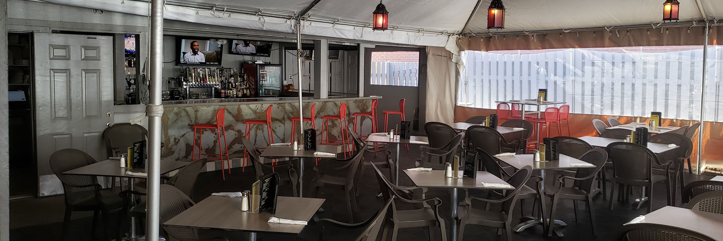 Outdoor Bar