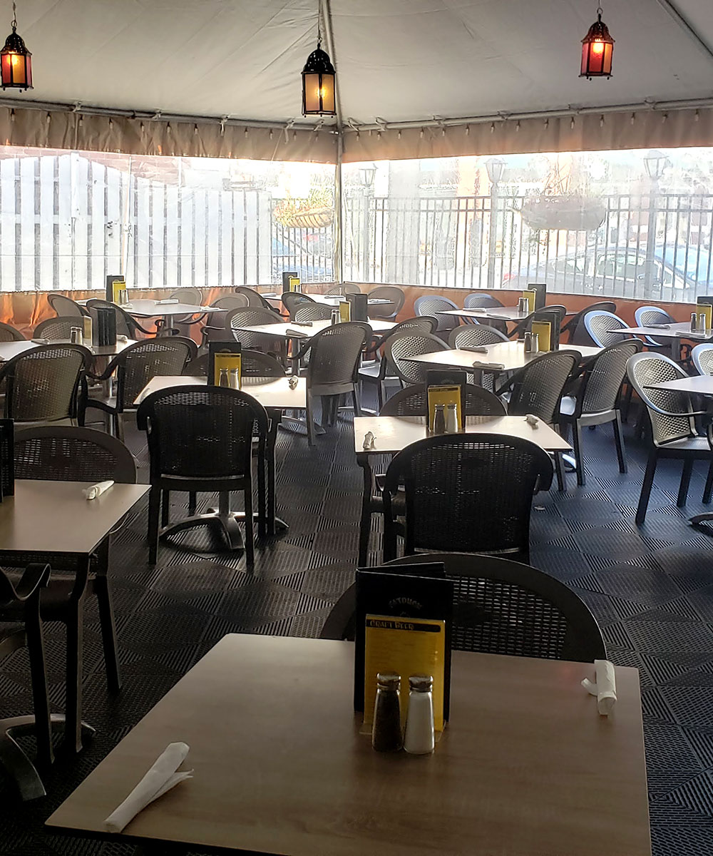 Enclosed Outdoor Seating - mobile version